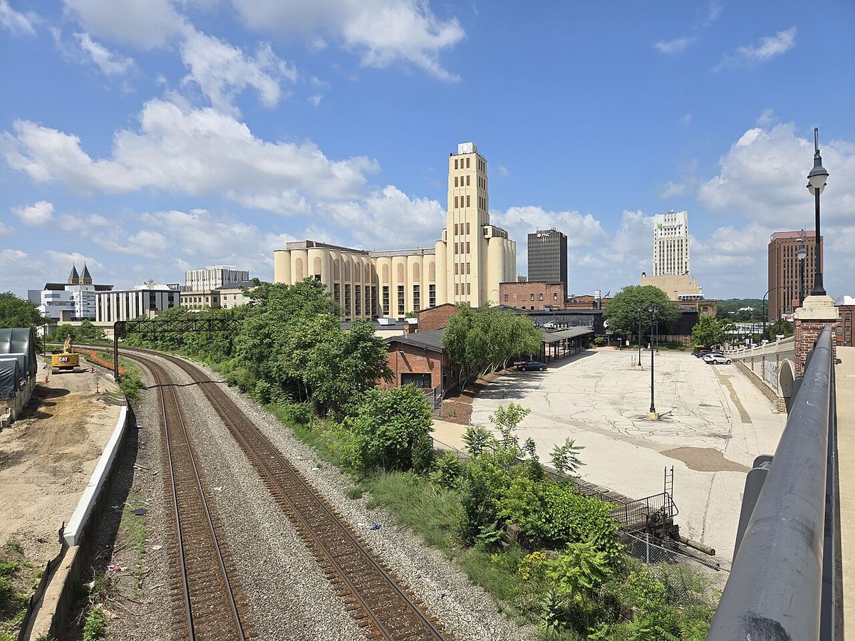 Quaker Square and the downtown Akron skyline